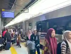 H+5 Lebaran, 11 Ribu Penumpang Memadati Jakarta dan Tinggalkan dari Stasiun Gambir